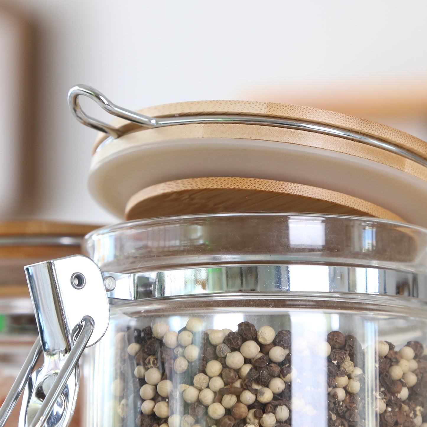 KKC HOME ACCENTS Borosilicate Glass Sugar Salt Storage Containers with Airtight Locking Clamp Lids,Sealed Glass Jar Canisters for Brown Sugar,Loose Tea,Coffee,27 Fluid-oz