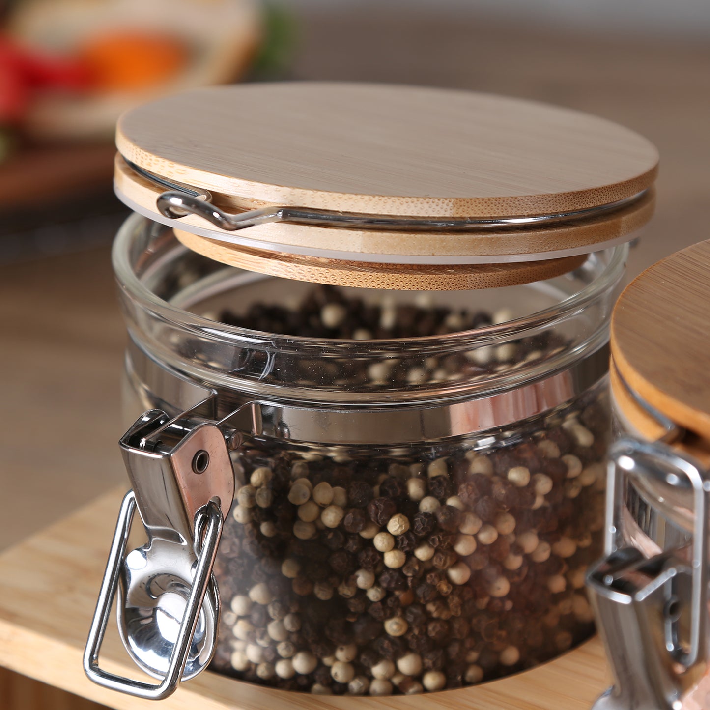 KKC Glass Food Jars with Bamboo Lids,Airtight Spice Canisters Jar With Rack and Scoop, Glass Food Storage Container for Pantry Organization, Kitchen Canisters Sets for Spice,Salt, Tea,Sugar,800ML