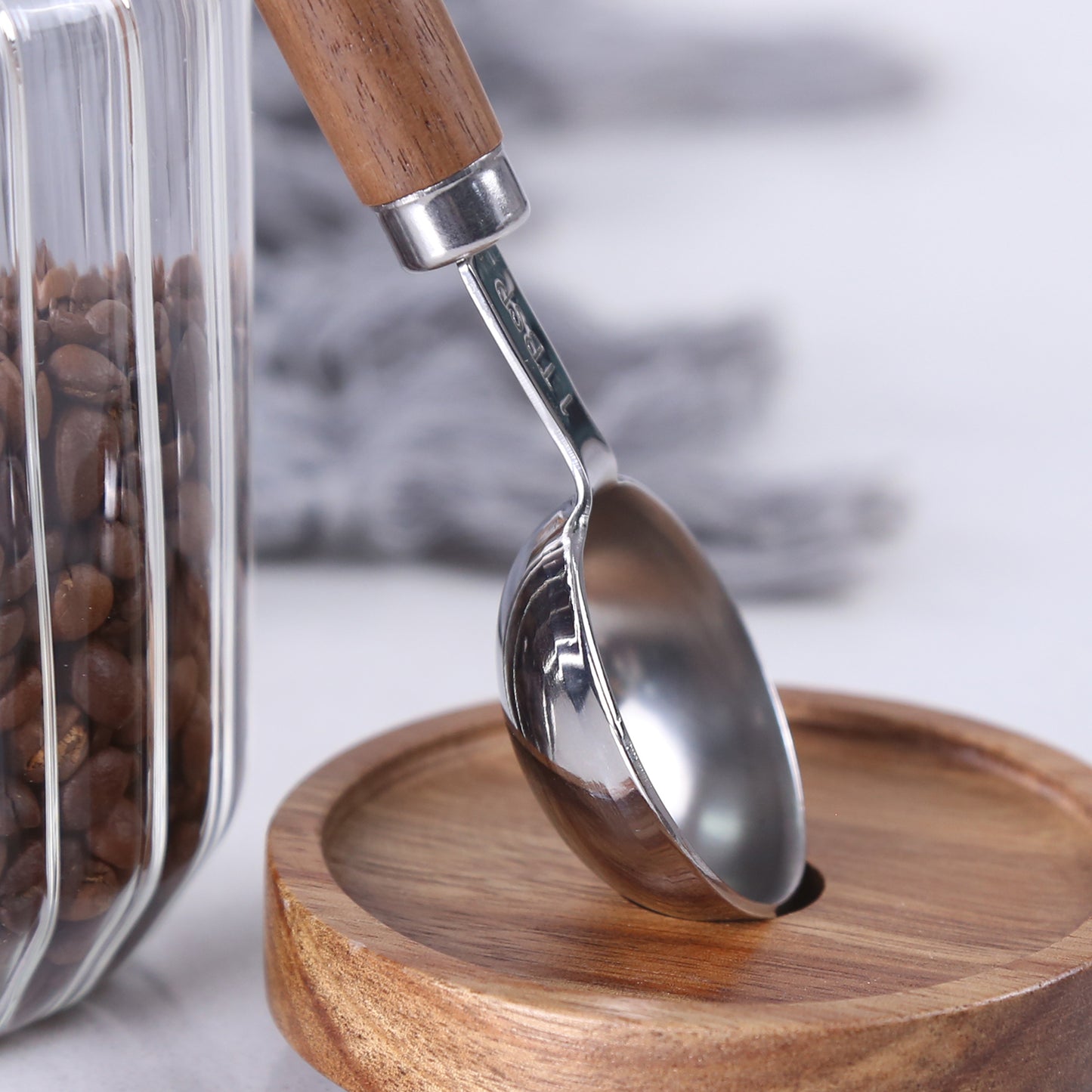 KKC, 2 Pcs Stainless Steel Coffee Spoons With Wood Handle 15ML Measuring Coffee Spoon For Coffee Beans Tea Suger, Silver (6.7")