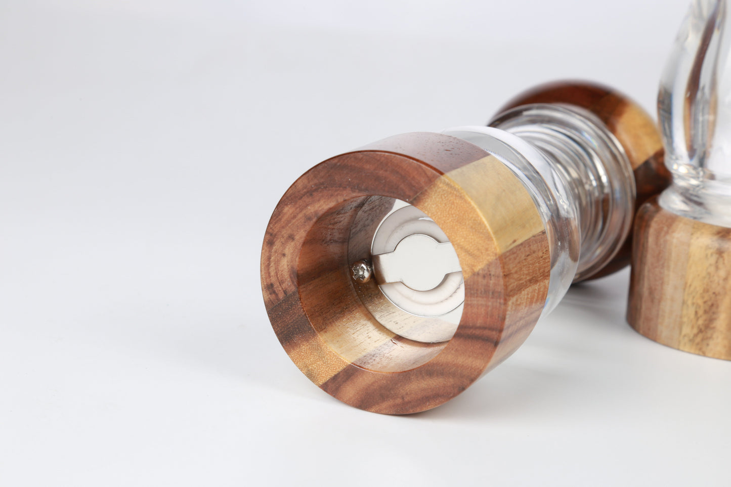 KKC HOME ACCENTS Wooden Salt and Pepper Shakers, Wooden Salt and Pepper Grinder Set Refillable,Acacia Wood and Acrylic, 8 inch, Adjustable Coarseness Fine to Coarse,2pcs