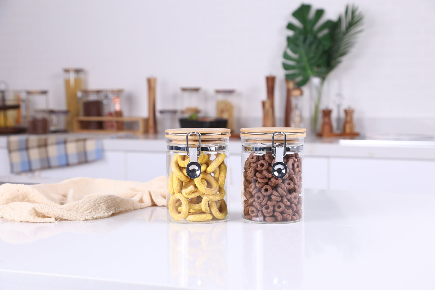 KKC Glass Storage Jars with Airtight Lids,27 Floz (800 ML x 2)